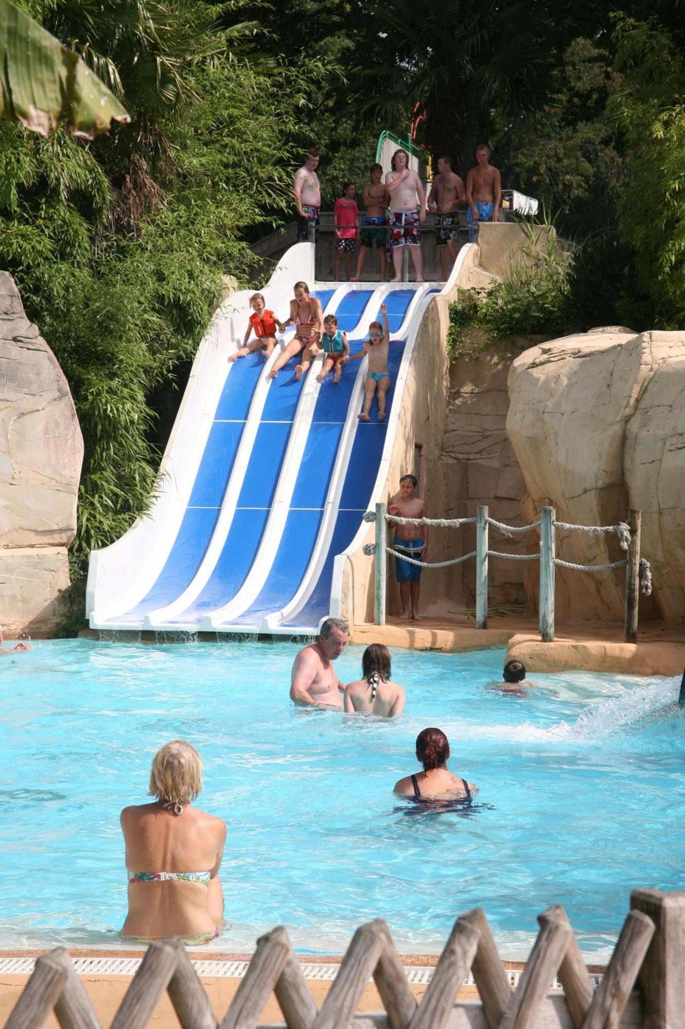 Les Ormes Domaine Et Hotel 3*