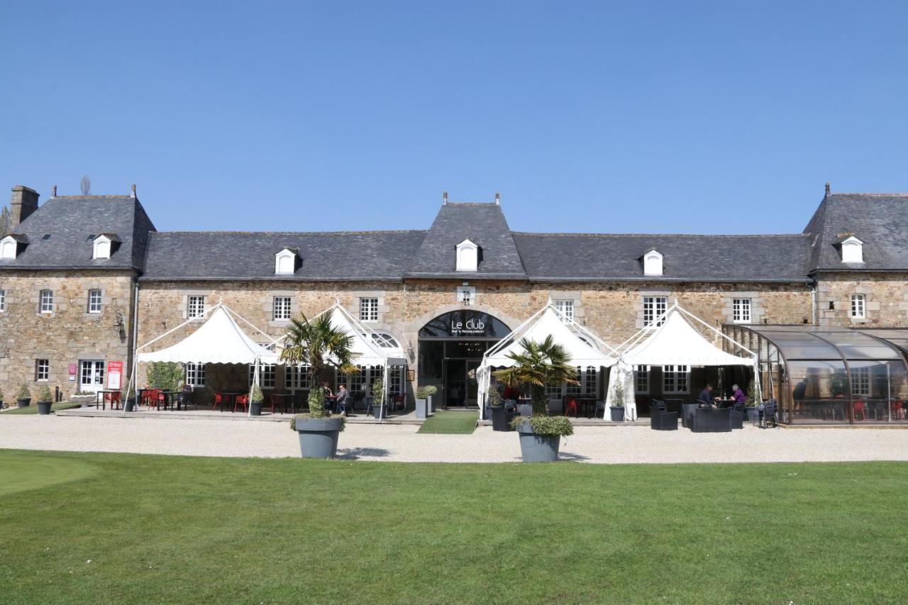 Les Ormes Domaine Et Hotel 3*