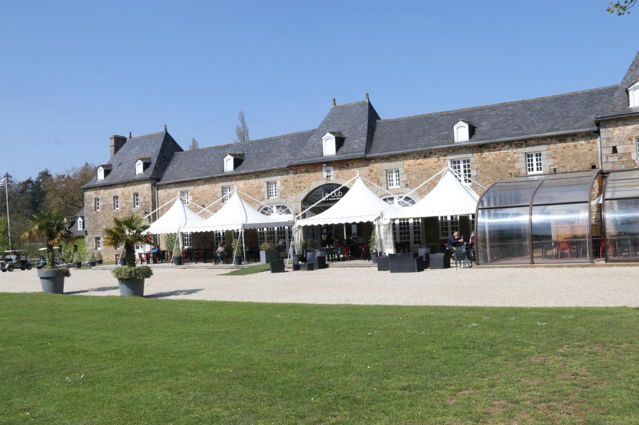 Les Ormes Domaine Et Hotel 3*